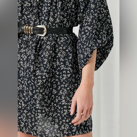 SOPHIE & HAILEE | Mixed Dot Tunic Dress | M - Picture 4 of 9